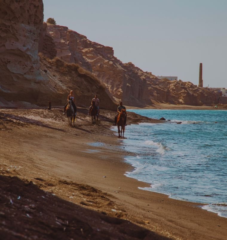 Horse riding experience in Santorini
