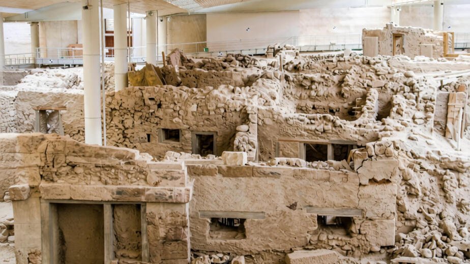 Santorini’s Lost Prehistoric City